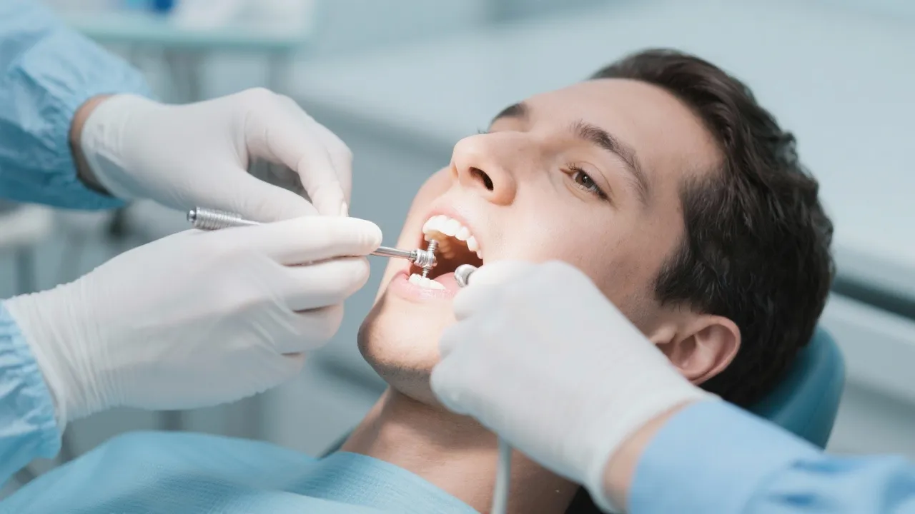 Microdent: Revolutionizing Dental Implants