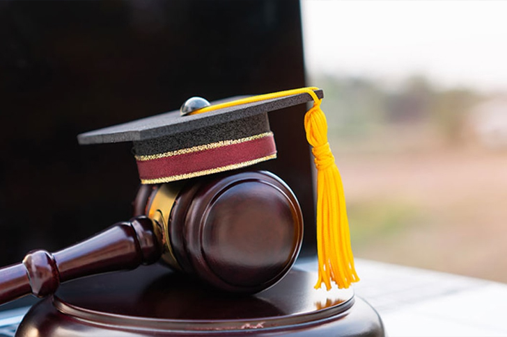Balancing Criminal Justice Education and Career: A Comprehensive Guide