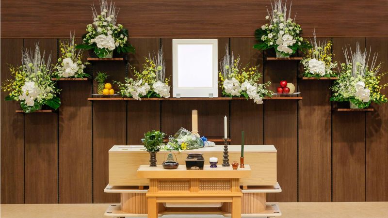 家族葬の驚がく費用：見積もりを見た瞬間、言葉を失うほどの衝撃